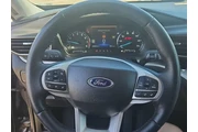 $27500 : Ford Explorer 2023 AWD XLT 4 thumbnail