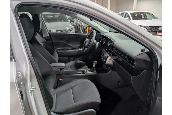 $22944 : Hyundai KONA 2025 SE 4dr Cro image 9