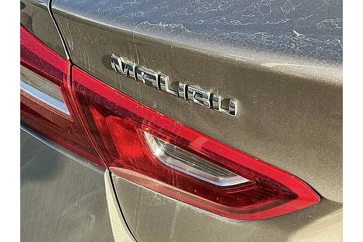 $19888 : Chevrolet Malibu 2024 LT 4dr image 7