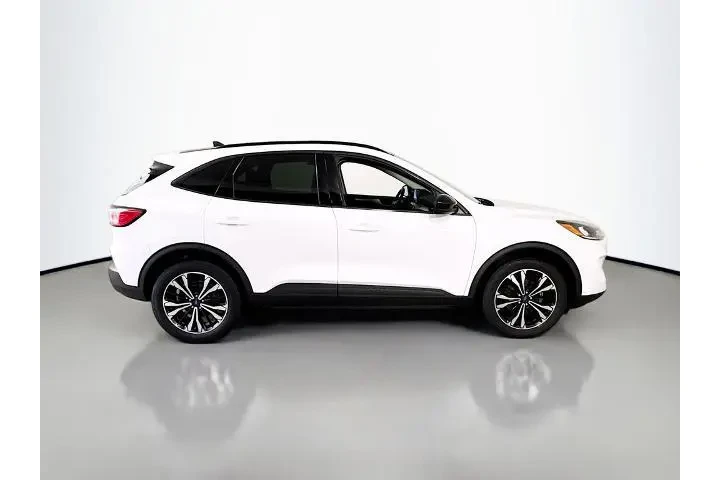 $21250 : Ford Escape 2022 AWD SE 4dr image 8