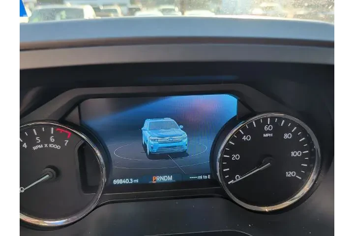 $37304 : Ford Expedition 2024 4x2 XLT image 2