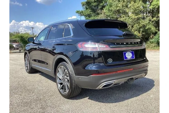 $27342 : Lincoln Nautilus 2021 AWD Re image 7