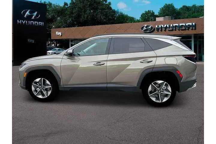 $38285 : Hyundai TUCSON Hybrid 2025 A image 4