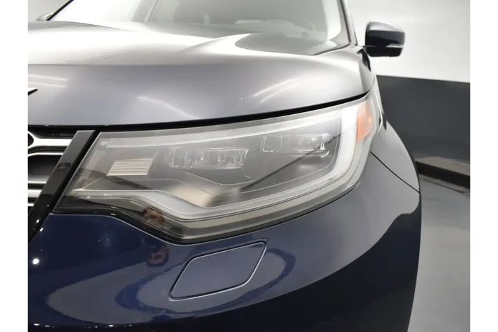 $32826 : Land Rover Discovery 2023 AW image 5