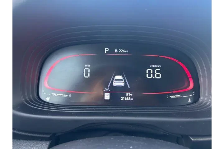 $19995 : Hyundai VENUE 2024 image 7