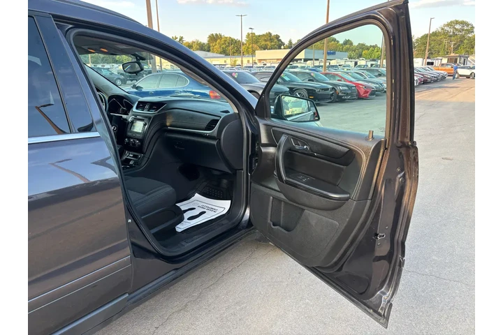 $7980 : 2016 Traverse AWD 4dr LT w/1LT image 8