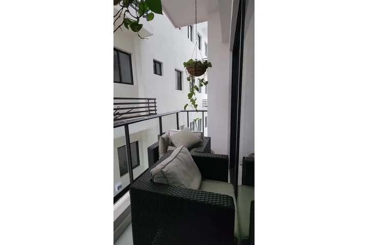 $900 : Apartamento en Alquiler image 5