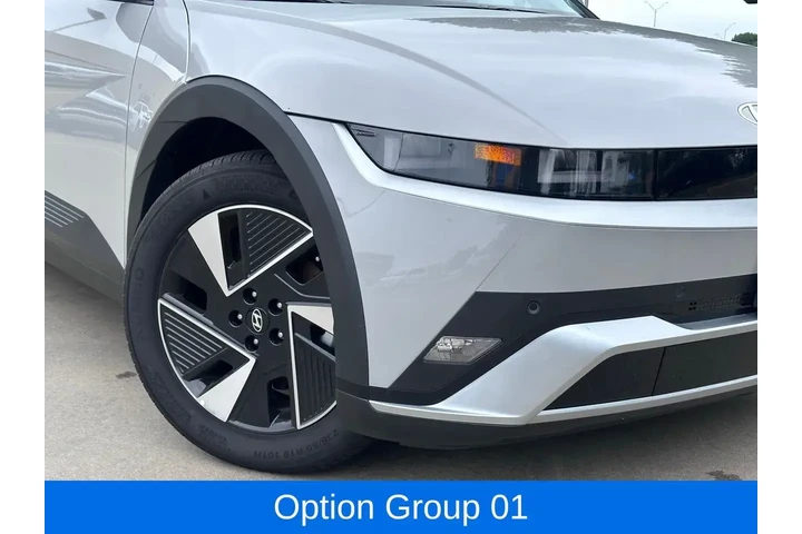 $32717 : Hyundai IONIQ 5 2026 SEL 4dr image 1