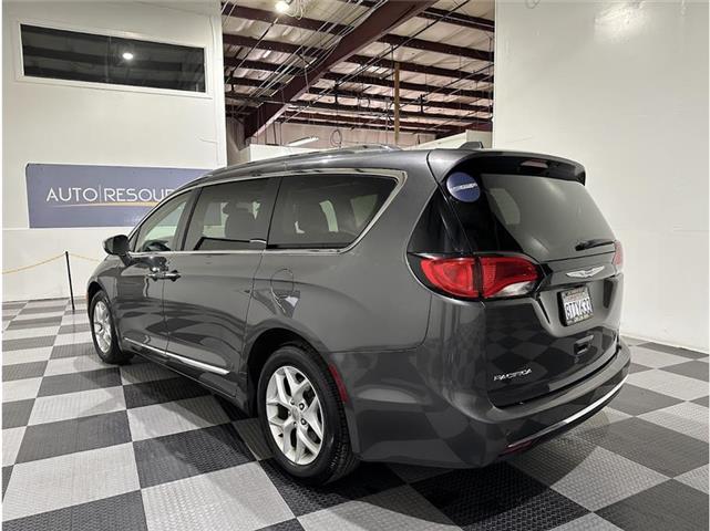 $19499 : 2020 CHRYSLER PACIFICA image 6