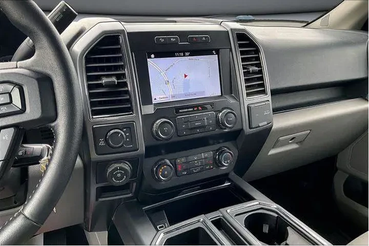 $29000 : Ford F-150 2019 4x4 XLT 4dr image 10