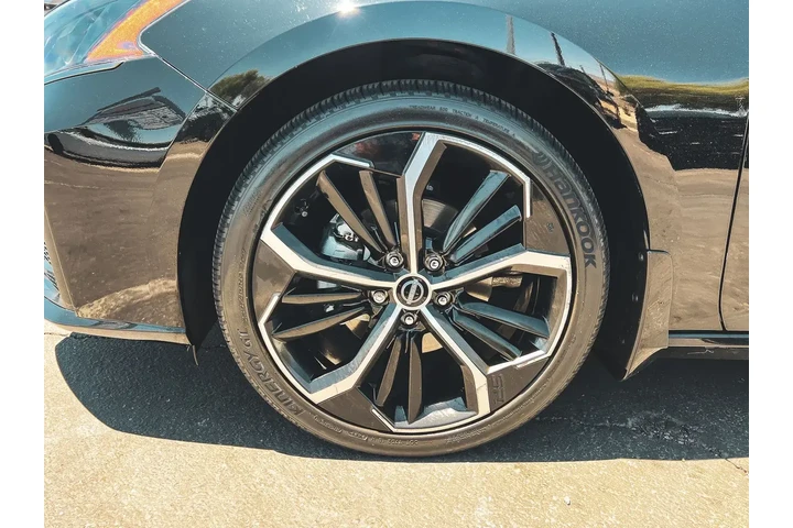 $20816 : Nissan Altima 2023 2.5 SR 4d image 4