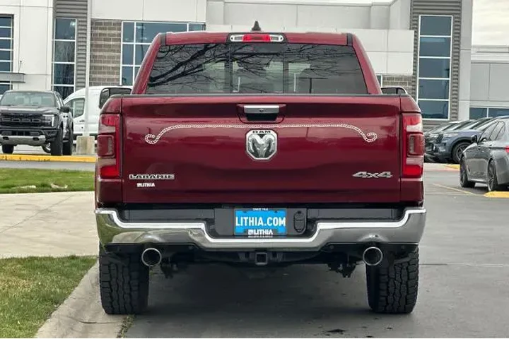 $33995 : Ram 1500 2020 4x4 Laramie 4d image 7