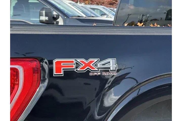 $38209 : Ford F-150 2023 4x4 XLT 4dr image 7
