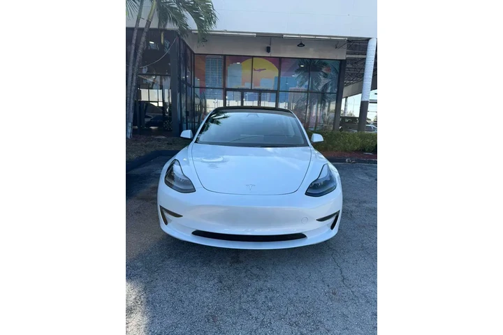$2000 : TESLA MODEL 3 STANDARD image 1