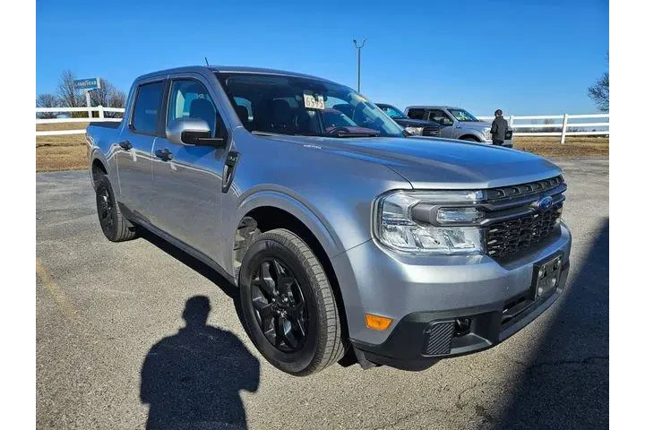 $25500 : Ford Maverick 2023 AWD XL 4d image 2