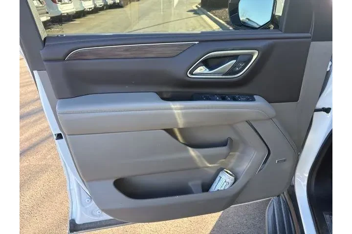 $36000 : Chevrolet Suburban 2021 4x4 image 8