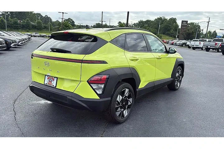 $24093 : Hyundai KONA 2024 SEL 4dr Cr image 7