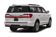 $34900 : Lincoln Navigator 2020 4x4 R thumbnail