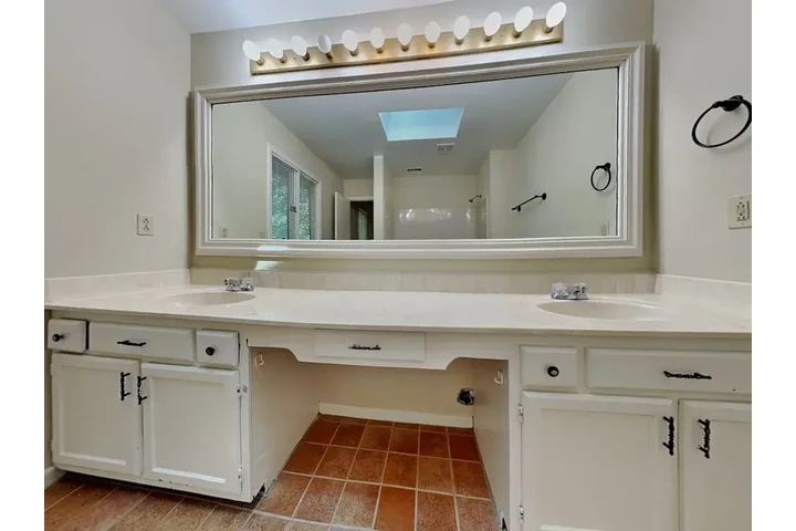 $940 : Affordable accommodation image 3