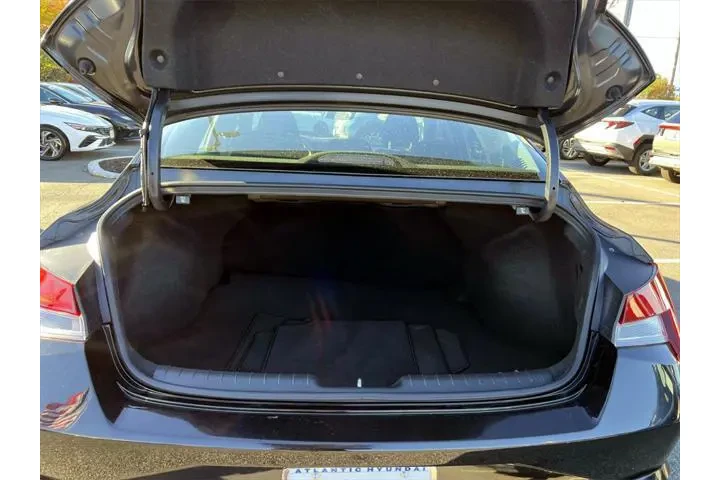 $23522 : Hyundai ELANTRA 2023 SEL 4dr image 8
