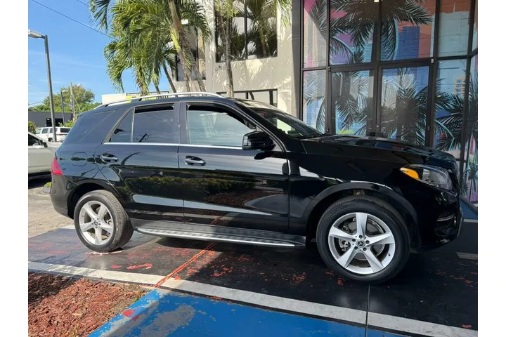 $2000 : MERCEDES BENZ GLE350 SPORT image 3