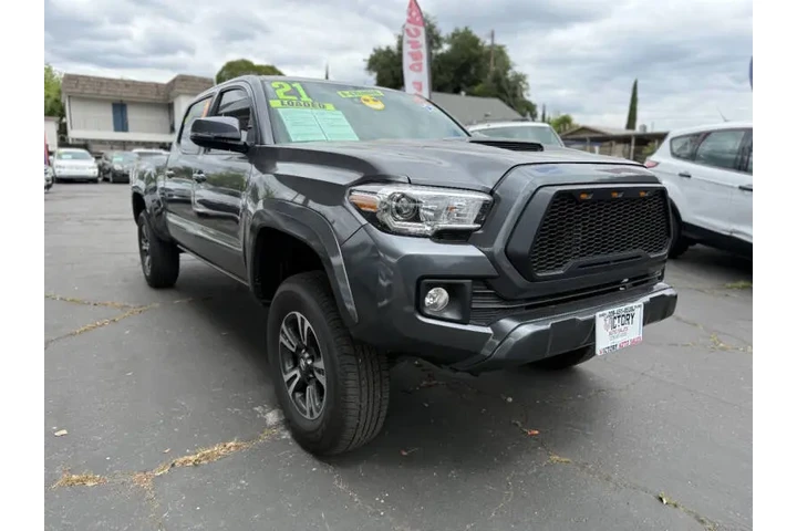 2021 Tacoma TRD Sport image 6
