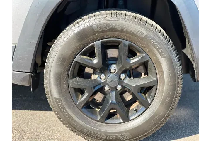 $14495 : Jeep Cherokee 2018 4x4 Trail image 6