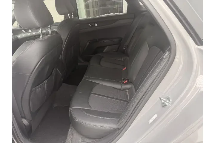 $22964 : Kia K5 2022 AWD GT-Line 4dr image 6