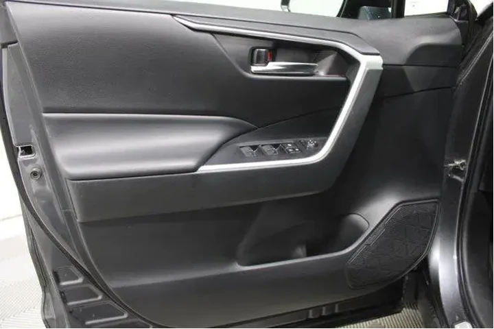 $29948 : Toyota RAV4 Hybrid 2023 AWD image 6