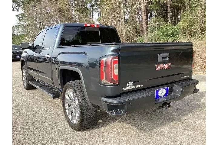 $27691 : GMC Sierra 1500 2017 4x4 Den image 7