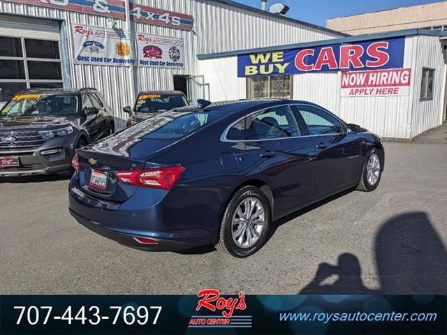 $17995 : 2021 Malibu LT Sedan image 8