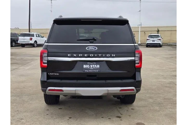 $40000 : Ford Expedition 2023 4x4 Lim image 4