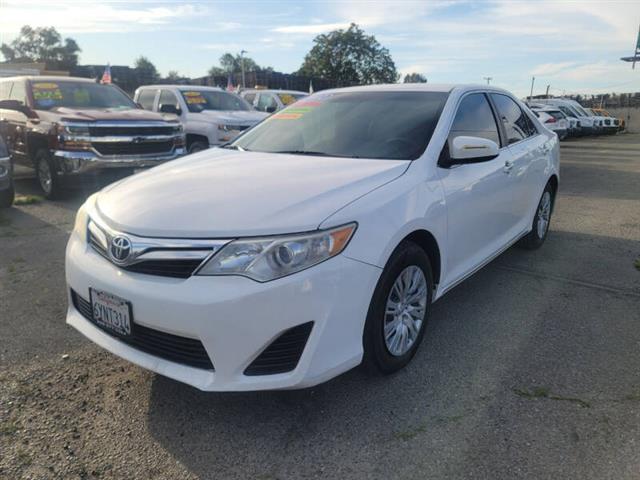 $9999 : 2012 Camry LE image 5