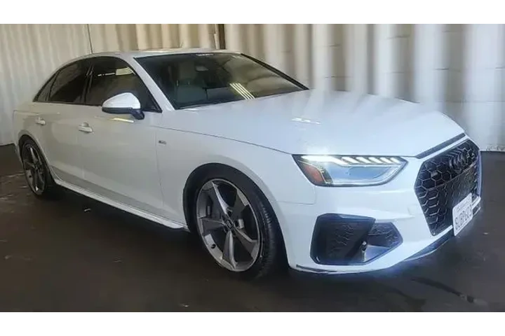 $21750 : Audi A4 2021 AWD quattro S l image 1