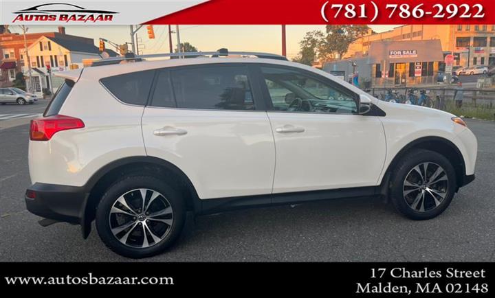 $13900 : Used 2015 RAV4 AWD 4dr Limite image 6