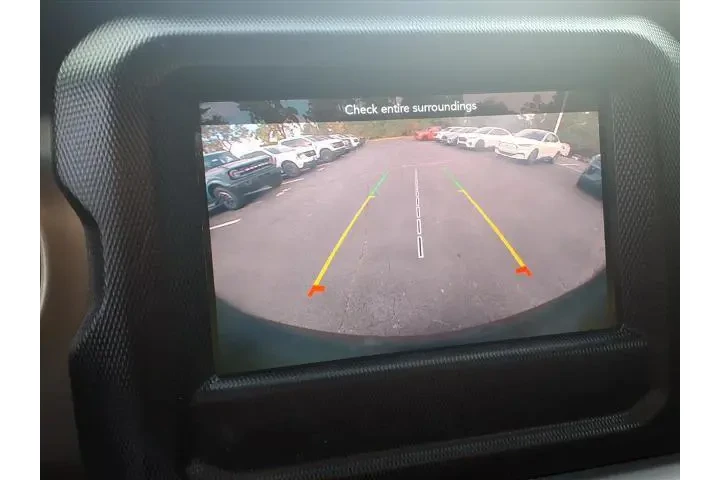 $29753 : Jeep Wrangler Unlimited 2021 image 4