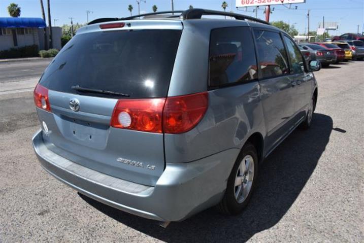 $8995 : 2006 Sienna LE 7-Passenger image 4