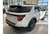 $39978 : Ford Explorer 2025 AWD ST-Li thumbnail