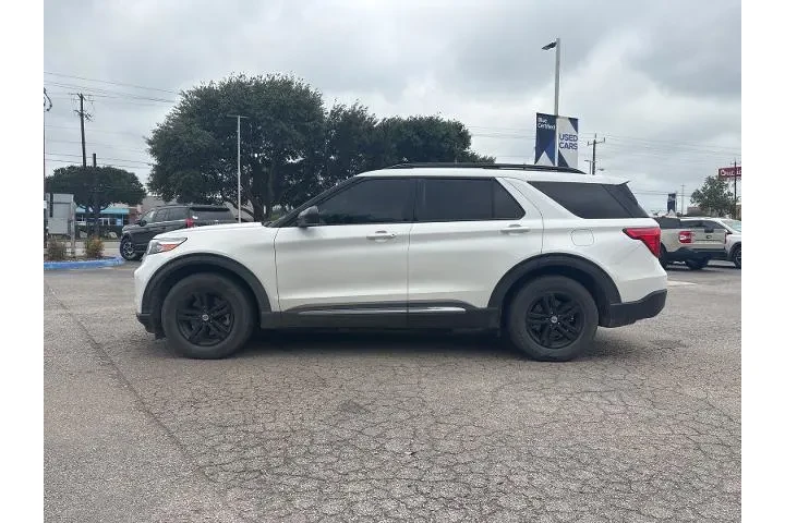 $26273 : Ford Explorer 2022 XLT 4dr S image 5