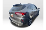 $27671 : Ford Escape 2025 ST-Line 4dr thumbnail