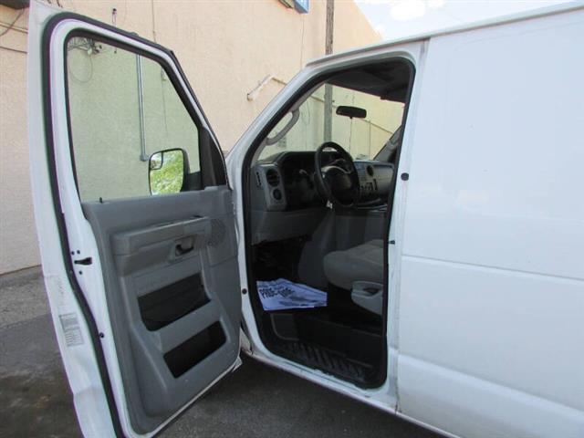 $9995 : 2011 E-Series E-150 image 10