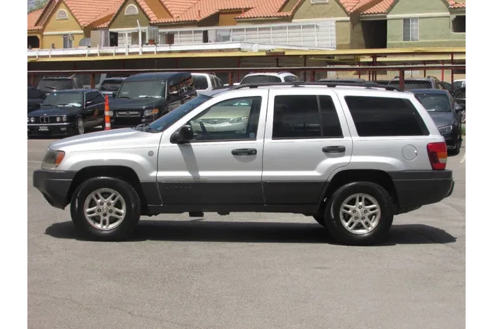 $7995 : 2004 Grand Cherokee Special E image 4