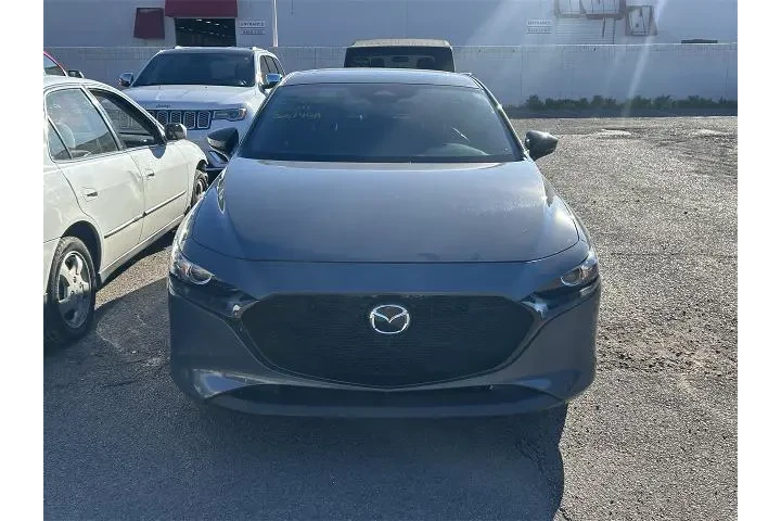 $24995 : Mazda Mazda3 Hatchback 2024 image 2