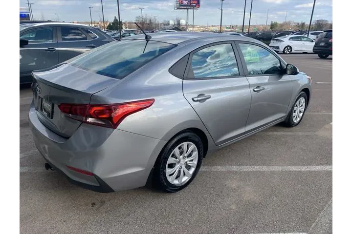 $11976 : Hyundai ACCENT 2021 SE 4dr S image 5