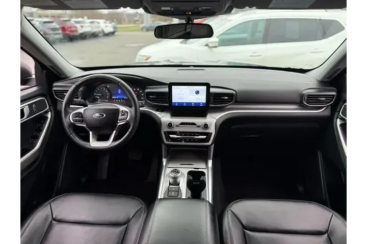 $31000 : Ford Explorer 2023 AWD XLT 4 image 3