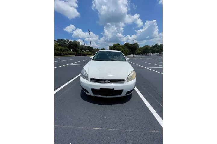 $11500 : 2011 Impala LT Fleet image 7