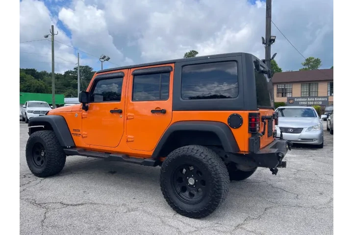 $12900 : 2013 Wrangler Unlimited Sport image 5