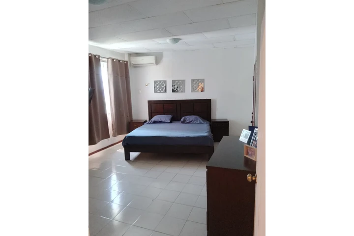 $220 : Dormitorios en alquiler image 6