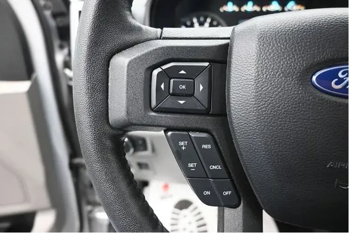$25998 : Ford F-150 2019 4x2 XL 4dr S image 6