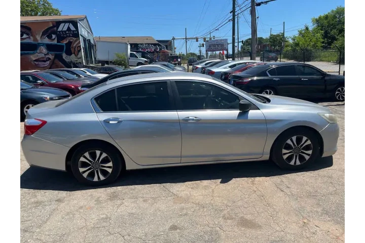 $13500 : 2013 Accord LX image 4